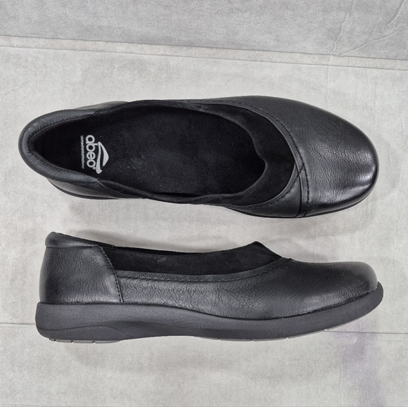 Abeo Shoes - Abeo Etta slip on shoes women's 8 black leather suede Pro Systems Orthotic Core